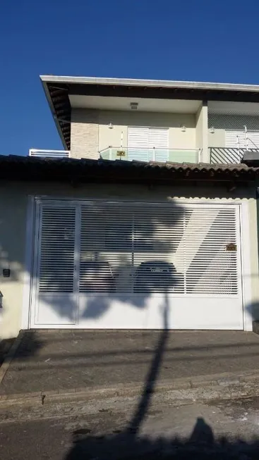 Foto 1 de Sobrado com 3 Quartos à venda, 150m² em Cipava, Osasco