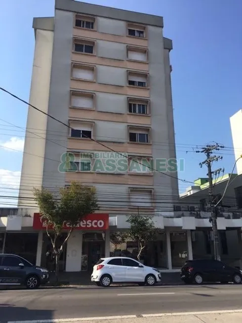 Foto 1 de Ponto Comercial para alugar, 163m² em Lourdes, Caxias do Sul