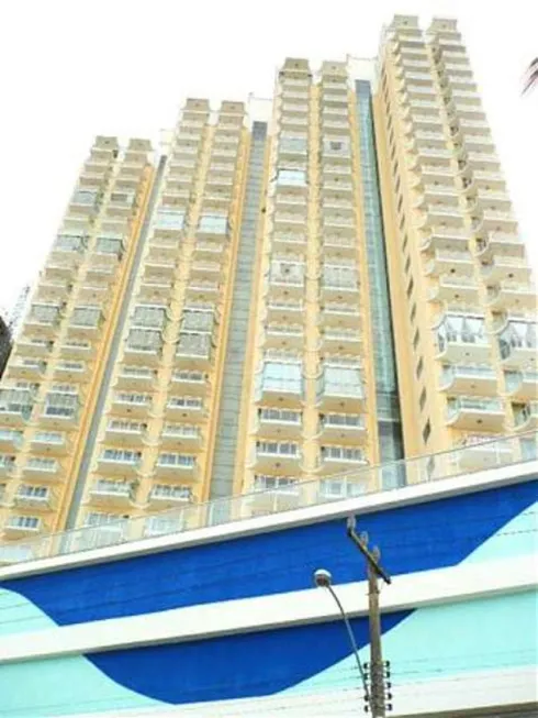 Foto 1 de Apartamento com 2 Quartos para alugar, 70m² em Centro, Balneário Camboriú