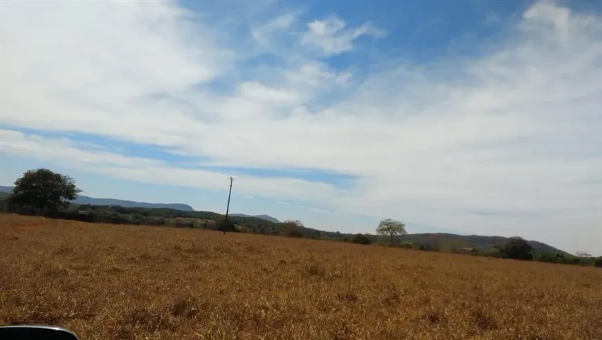 Foto 1 de Fazenda/Sítio com 1 Quarto à venda, 400m² em , Jaraguá