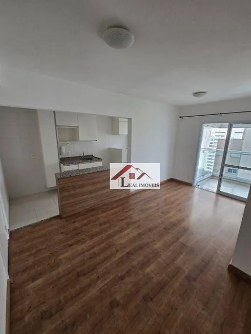 Foto 1 de Apartamento com 2 Quartos para alugar, 66m² em Jardim, Santo André