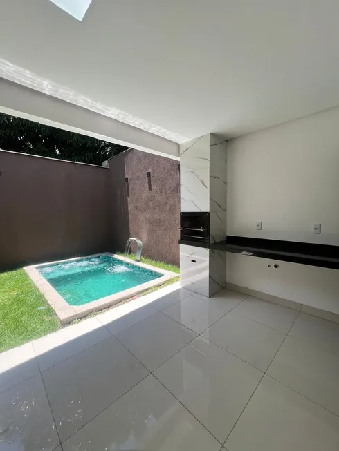 Foto 1 de Casa com 3 Quartos à venda, 240m² em Riacho Fundo II, Brasília