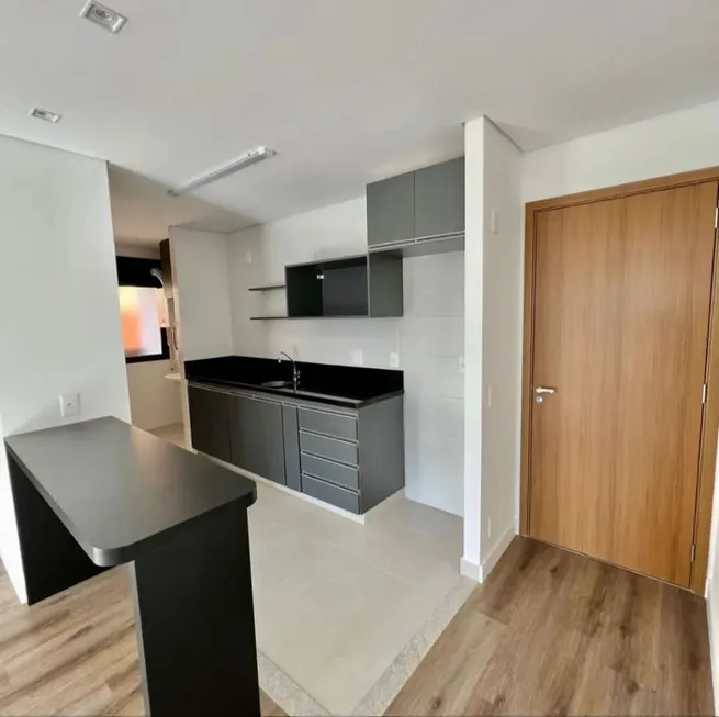 Foto 1 de Apartamento com 1 Quarto à venda, 51m² em Cambuí, Campinas