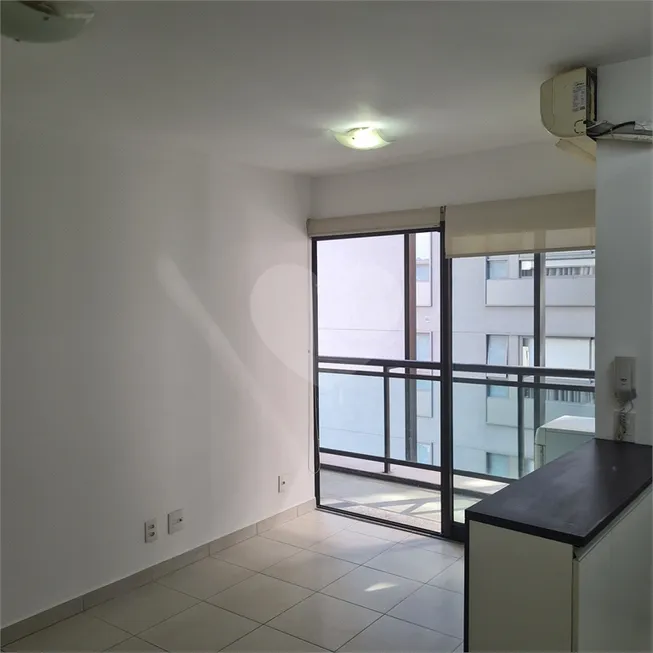 Foto 1 de Apartamento com 2 Quartos à venda, 55m² em Vila Madalena, São Paulo