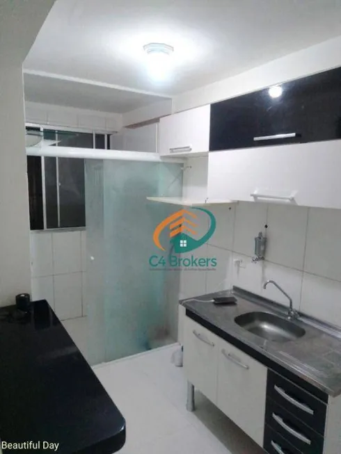 Foto 1 de Apartamento com 2 Quartos à venda, 45m² em Água Chata, Guarulhos