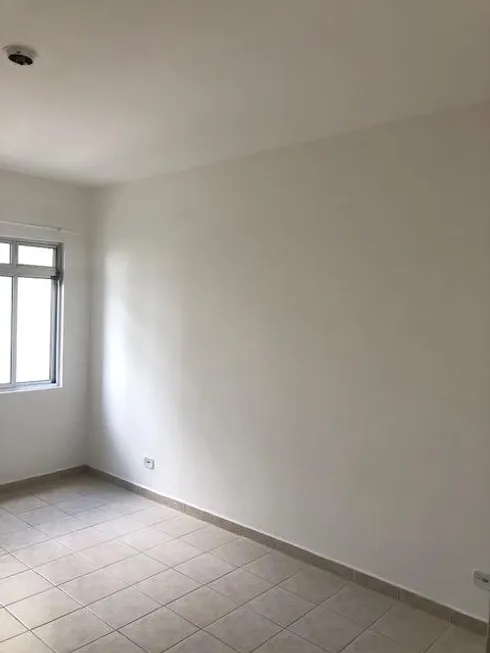 Foto 1 de Apartamento com 1 Quarto para alugar, 31m² em Liberdade, São Paulo