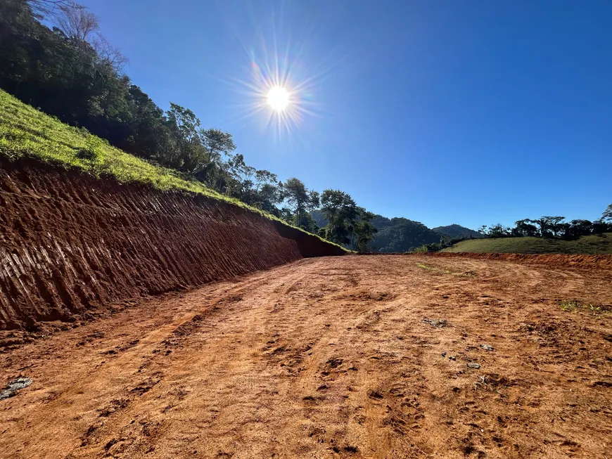 Foto 1 de Fazenda/Sítio à venda, 20000m² em , Domingos Martins