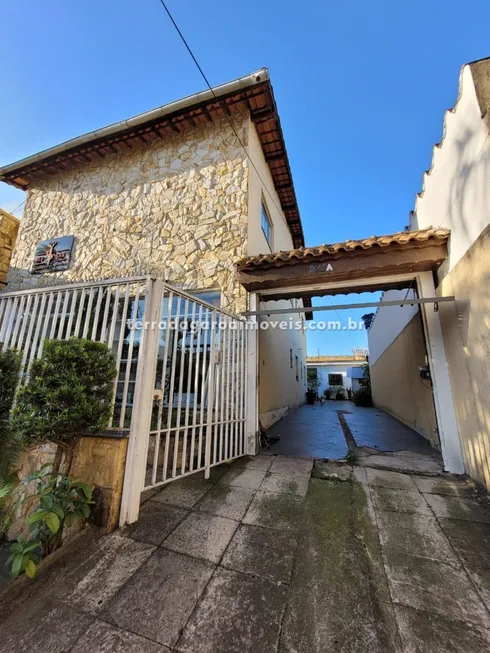 Foto 1 de Sobrado com 3 Quartos à venda, 254m² em Jardim Nossa Senhora do Carmo, São Paulo