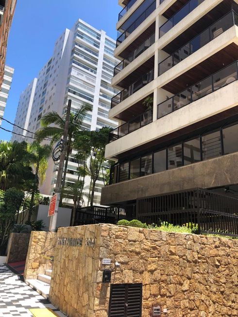 Foto 1 de Apartamento com 4 Quartos à venda, 220m² em Pitangueiras, Guarujá