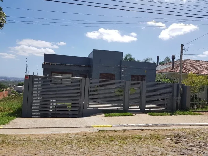 Foto 1 de Casa com 2 Quartos à venda, 147m² em Feitoria, São Leopoldo