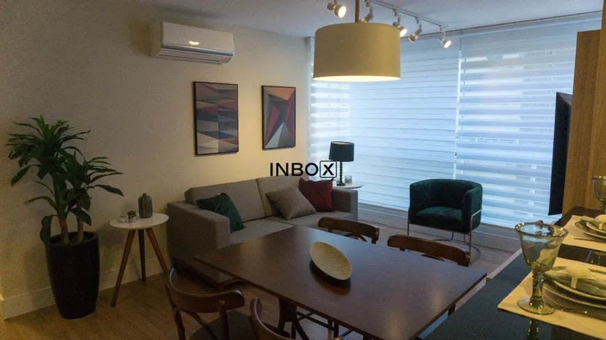 Foto 1 de Apartamento com 2 Quartos à venda, 63m² em Petrópolis, Porto Alegre