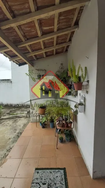 Foto 1 de Casa com 2 Quartos à venda, 150m² em Jardim Santa Clara, Taubaté