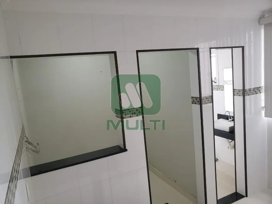 Foto 1 de Apartamento com 3 Quartos à venda, 129m² em Vila Oswaldo, Uberlândia