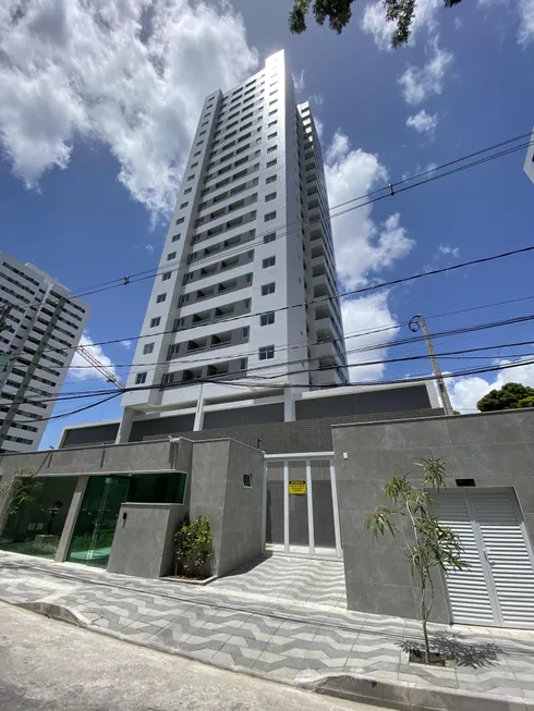 Foto 1 de Apartamento com 2 Quartos à venda, 60m² em Madalena, Recife