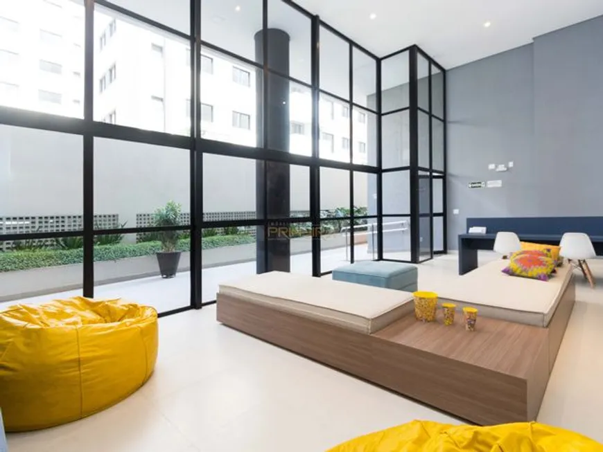 Foto 1 de Apartamento com 2 Quartos à venda, 56m² em Santo Inácio, Curitiba