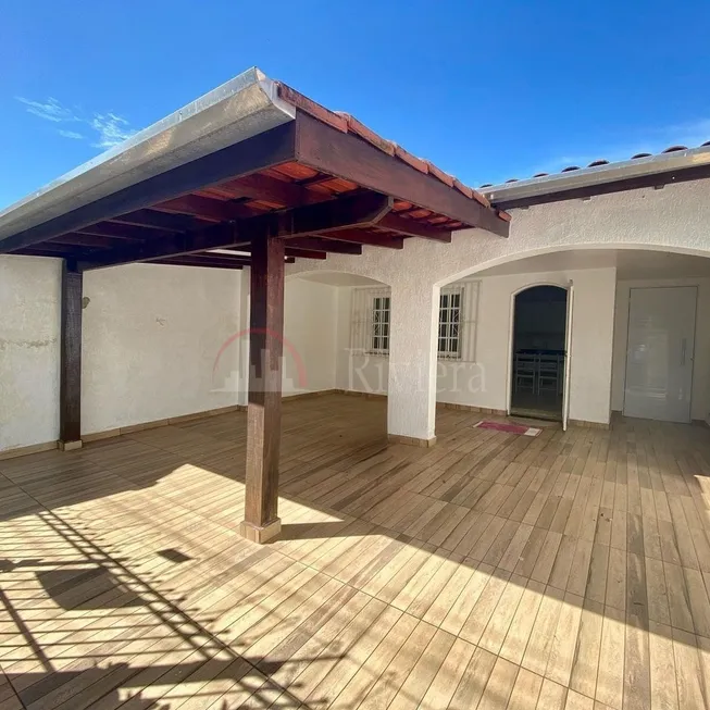 Foto 1 de Casa com 2 Quartos à venda, 156m² em Pontal da Cruz, São Sebastião