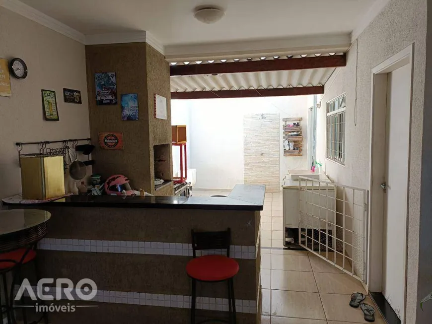 Foto 1 de Casa com 3 Quartos à venda, 130m² em Jardim Solange, Bauru