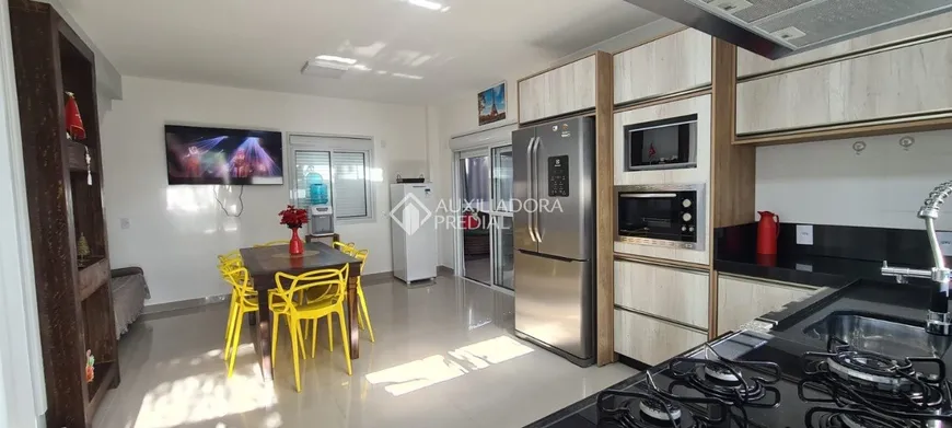 Foto 1 de Sobrado com 4 Quartos à venda, 150m² em Pinheira Ens Brito, Palhoça