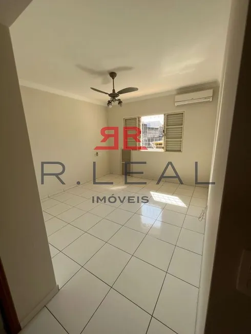 Foto 1 de Casa com 3 Quartos à venda, 336m² em Alto Higienopolis, Bauru