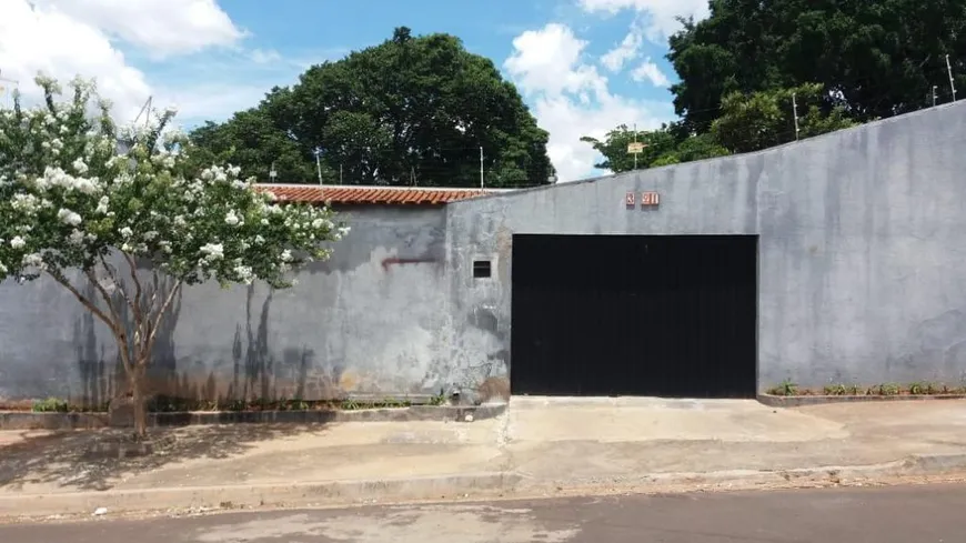Foto 1 de Casa com 2 Quartos à venda, 146m² em Vila Industrial, Bauru
