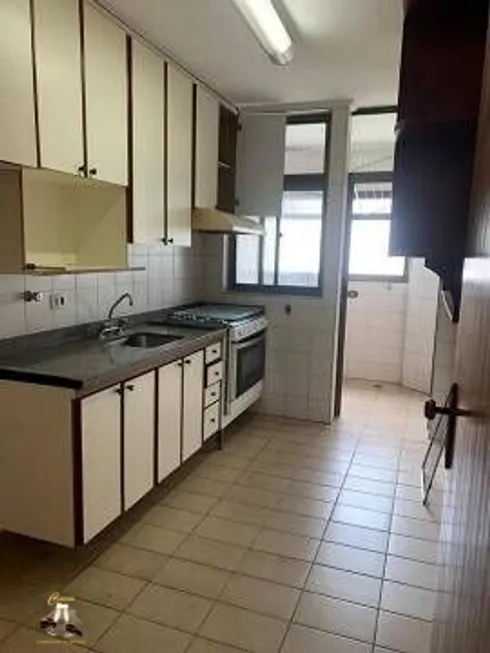 Foto 1 de Apartamento com 3 Quartos à venda, 100m² em Vila Gumercindo, São Paulo