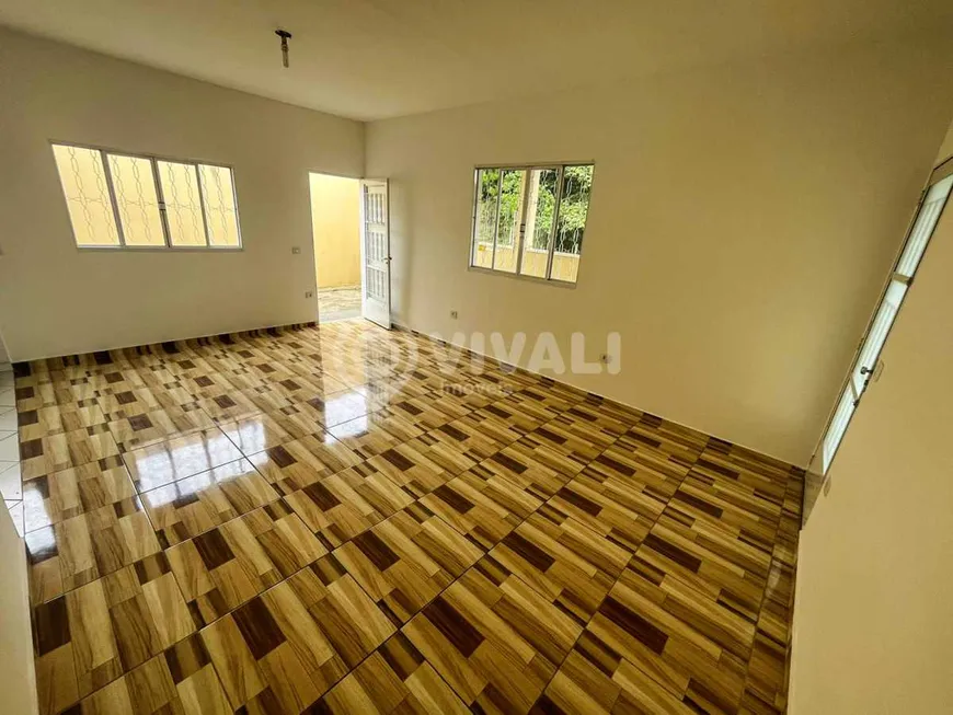 Foto 1 de Casa com 3 Quartos para venda ou aluguel, 167m² em Loteamento Horizonte Azul, Itatiba