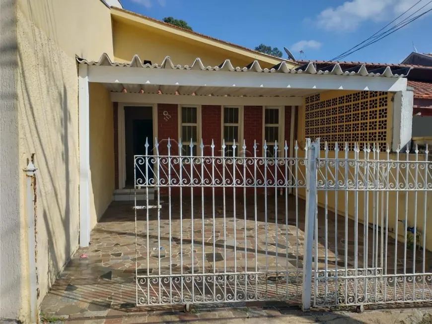 Foto 1 de Casa com 2 Quartos à venda, 172m² em Vila Massucheto, Americana