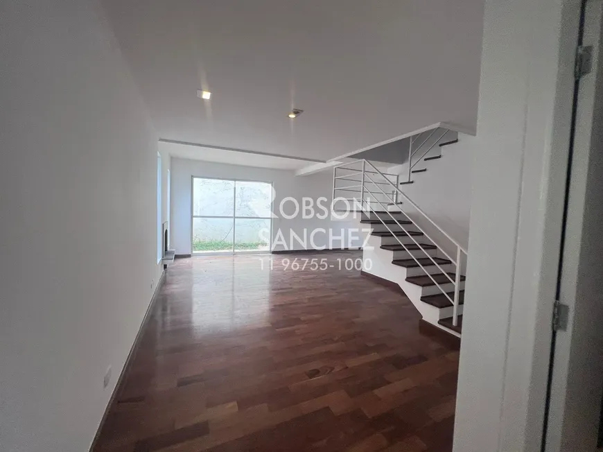 Foto 1 de Casa de Condomínio com 4 Quartos à venda, 336m² em Alto Da Boa Vista, São Paulo