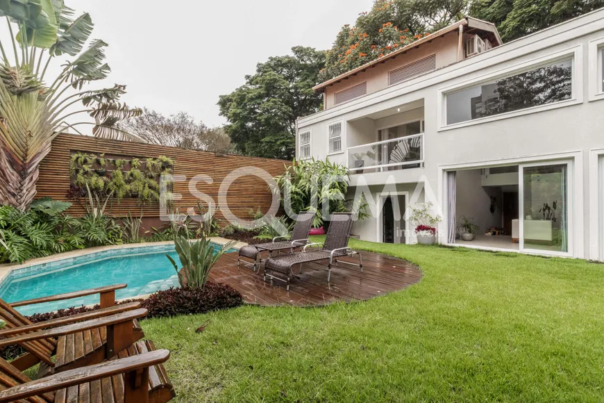 Foto 1 de Casa com 4 Quartos à venda, 404m² em Alto Da Boa Vista, São Paulo