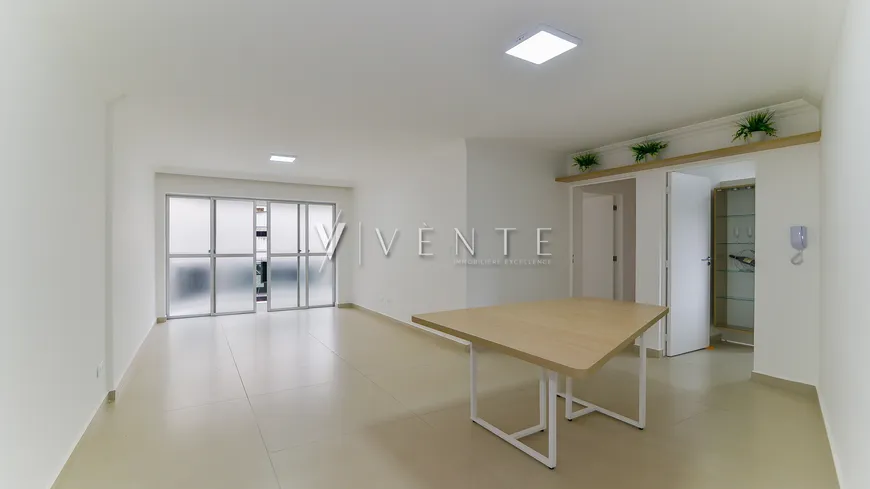 Foto 1 de Apartamento com 3 Quartos à venda, 93m² em Rebouças, Curitiba