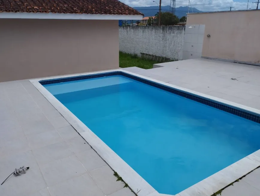 Foto 1 de Casa com 3 Quartos à venda, 180m² em Pontal de Santa Marina, Caraguatatuba