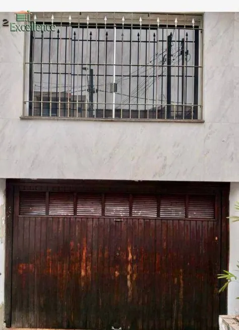 Foto 1 de Sobrado com 3 Quartos à venda, 215m² em Vila Floresta, Santo André