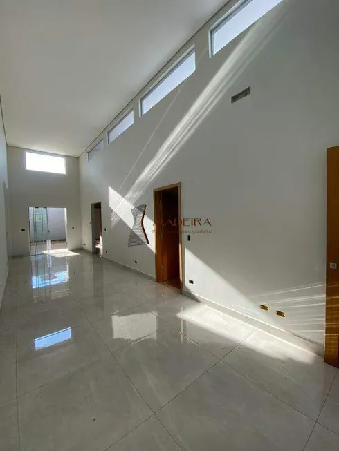 Foto 1 de Casa com 3 Quartos à venda, 104m² em Jardim Novo Oasis, Maringá