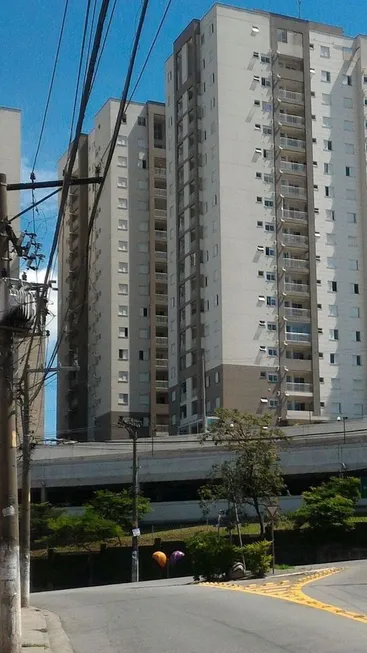 Foto 1 de Apartamento com 2 Quartos à venda, 54m² em Vila Santa Terezinha, Carapicuíba