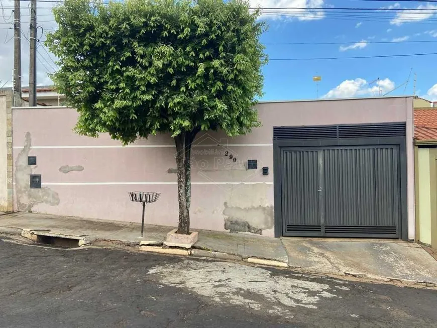 Foto 1 de Casa com 3 Quartos à venda, 178m² em Jardim Ártico, Araraquara