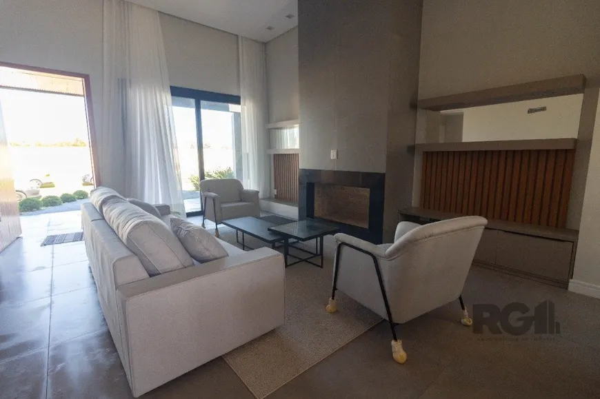Foto 1 de Casa de Condomínio com 4 Quartos à venda, 183m² em Rainha Do Mar, Xangri-lá