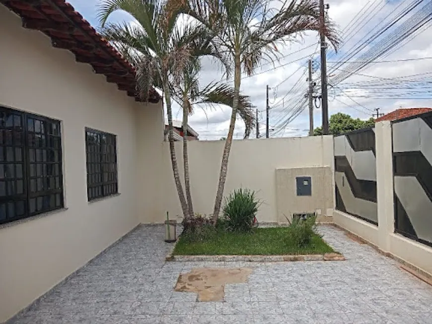 Foto 1 de Casa com 3 Quartos à venda, 110m² em Jardim Tarumã, Londrina