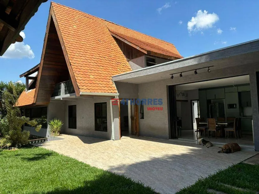 Foto 1 de Casa de Condomínio com 4 Quartos à venda, 750m² em Granja Viana, Cotia