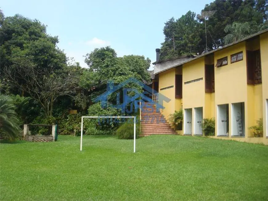 Foto 1 de Fazenda/Sítio com 4 Quartos à venda, 400m² em Jardim do Rio Cotia, Cotia