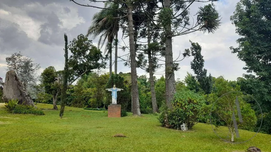 Foto 1 de Fazenda/Sítio com 4 Quartos à venda, 500m² em Godinhos, Piedade