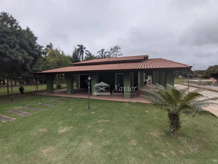 Foto 1 de Fazenda/Sítio com 3 Quartos para alugar, 500m² em Puris, Ibiúna