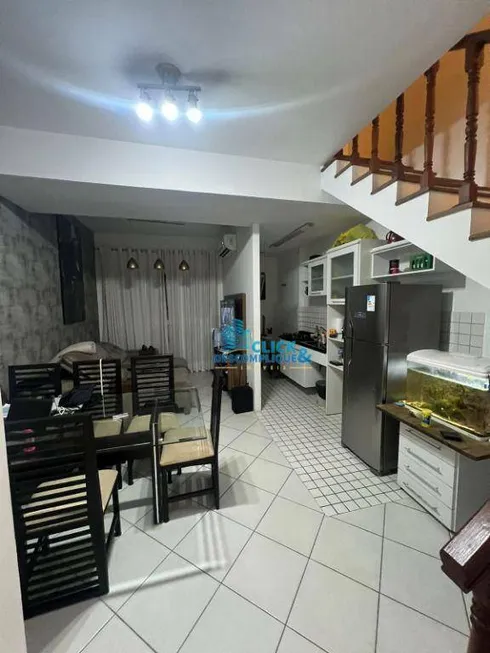 Foto 1 de Flat com 2 Quartos à venda, 74m² em Gonzaga, Santos