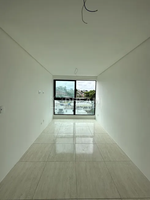Foto 1 de Apartamento com 2 Quartos à venda, 44m² em Casa Amarela, Recife