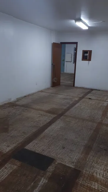 Foto 1 de Sala Comercial à venda, 40m² em Centro, Santos