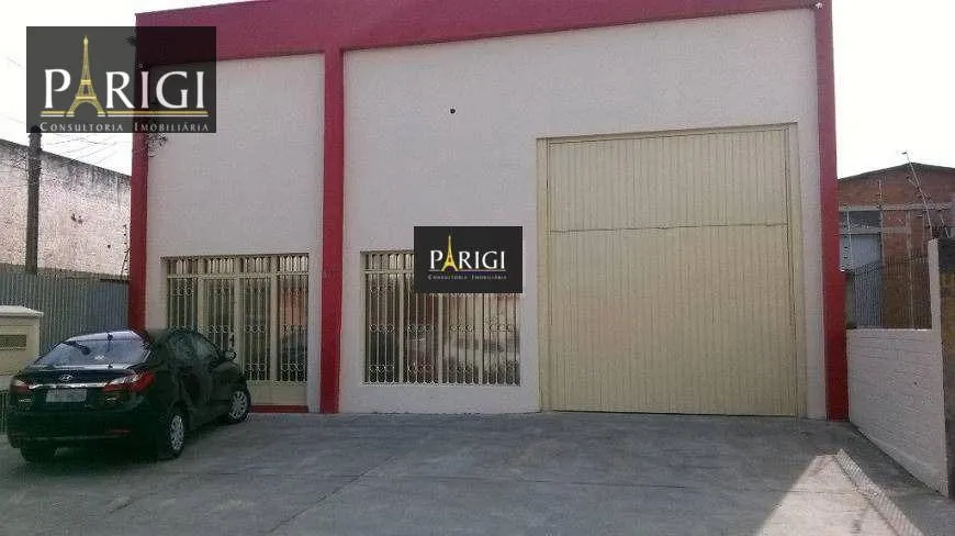 Foto 1 de Galpão/Depósito/Armazém à venda, 489m² em Santa Maria Goretti, Porto Alegre