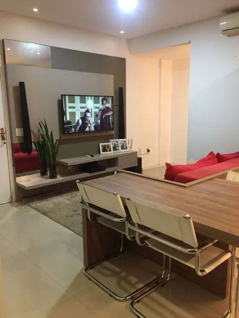 Foto 1 de Apartamento com 2 Quartos à venda, 50m² em Monte Alegre, Camboriú