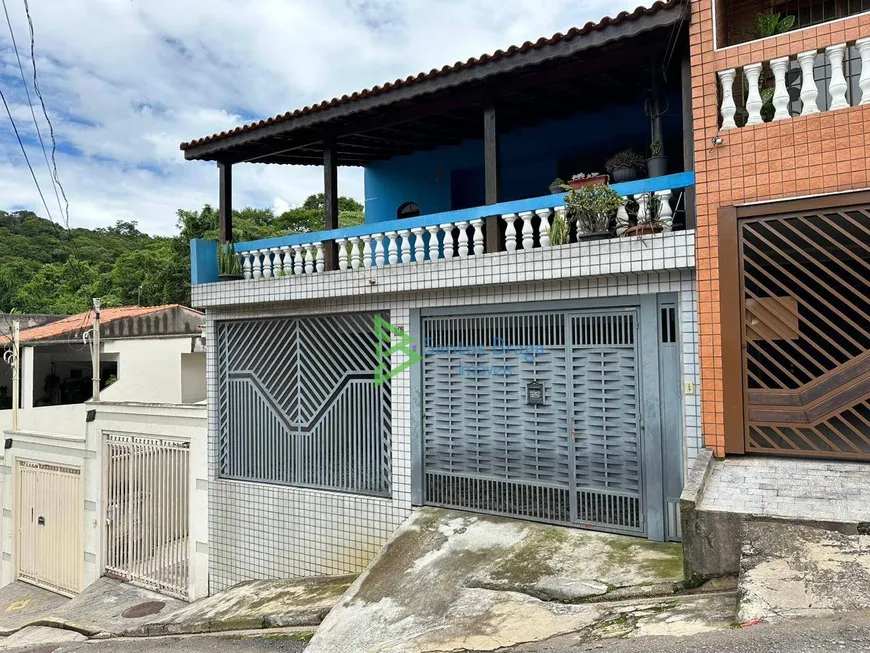 Foto 1 de Sobrado com 3 Quartos à venda, 124m² em Jaragua, São Paulo