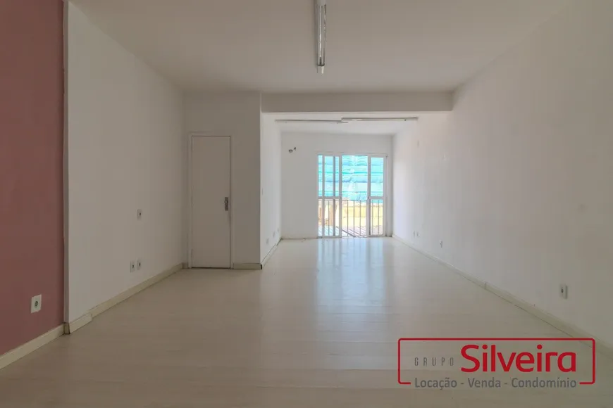 Foto 1 de Sala Comercial à venda, 38m² em São João, Porto Alegre