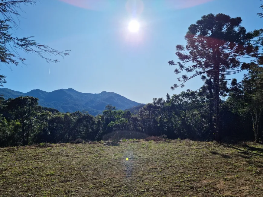 Foto 1 de Lote/Terreno à venda, 242000m² em , São José dos Campos