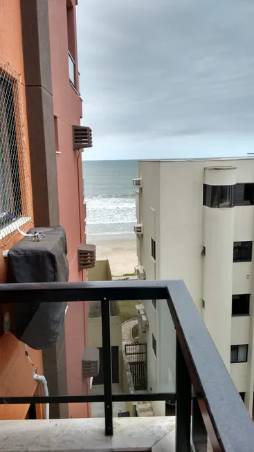 Foto 1 de Apartamento com 2 Quartos para alugar, 85m² em Meia Praia, Itapema